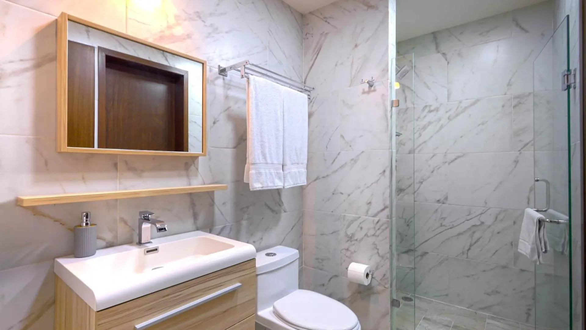Aparthotel La Poza Suites Isla Mujeres Mexico